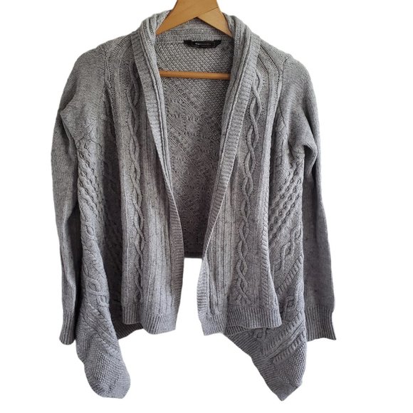 BCBG MaxAzria Gray Cable Knit Cardigan XS Asymmetric Open Front Boho Chic Layer - Picture 1 of 8